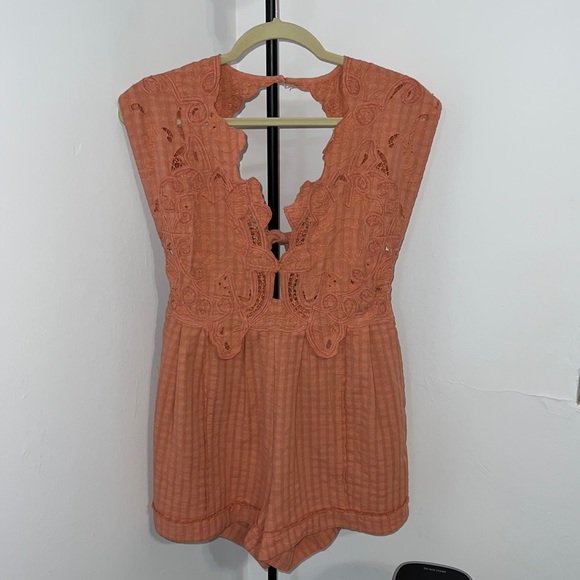 FREE PEOPLE CORAL ROMPER - Picture 1 of 4
